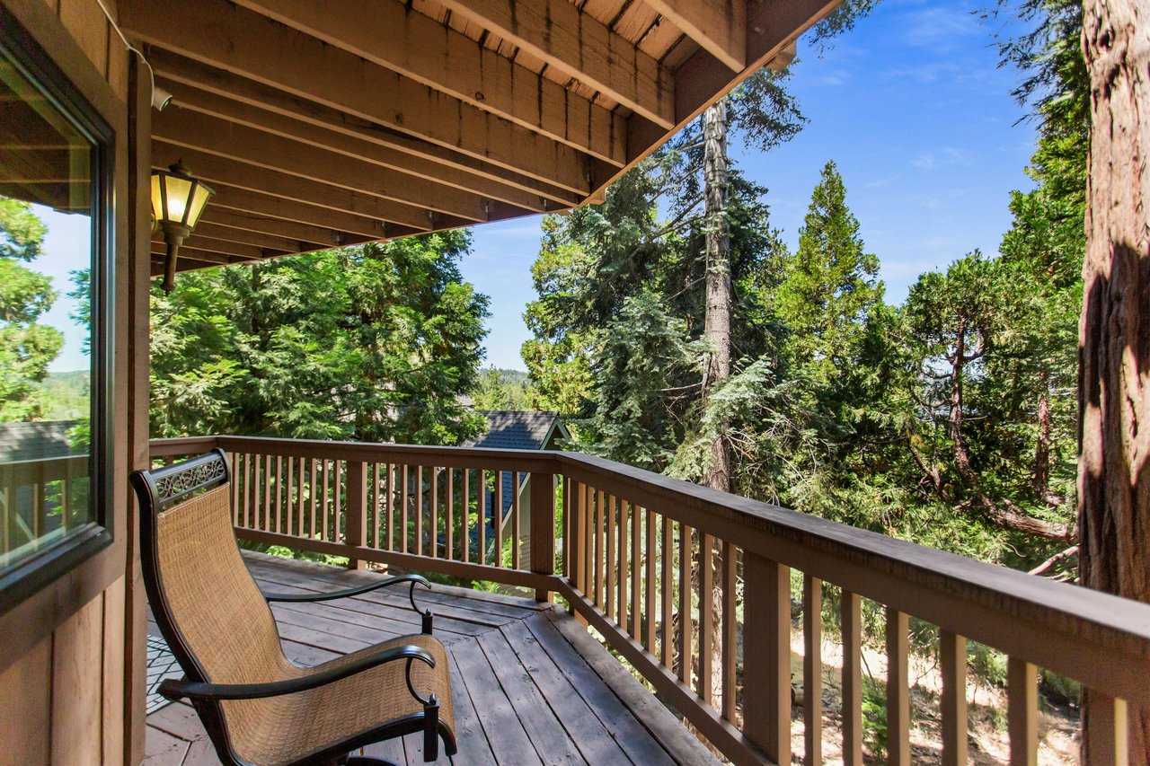 Deck located on lower level.