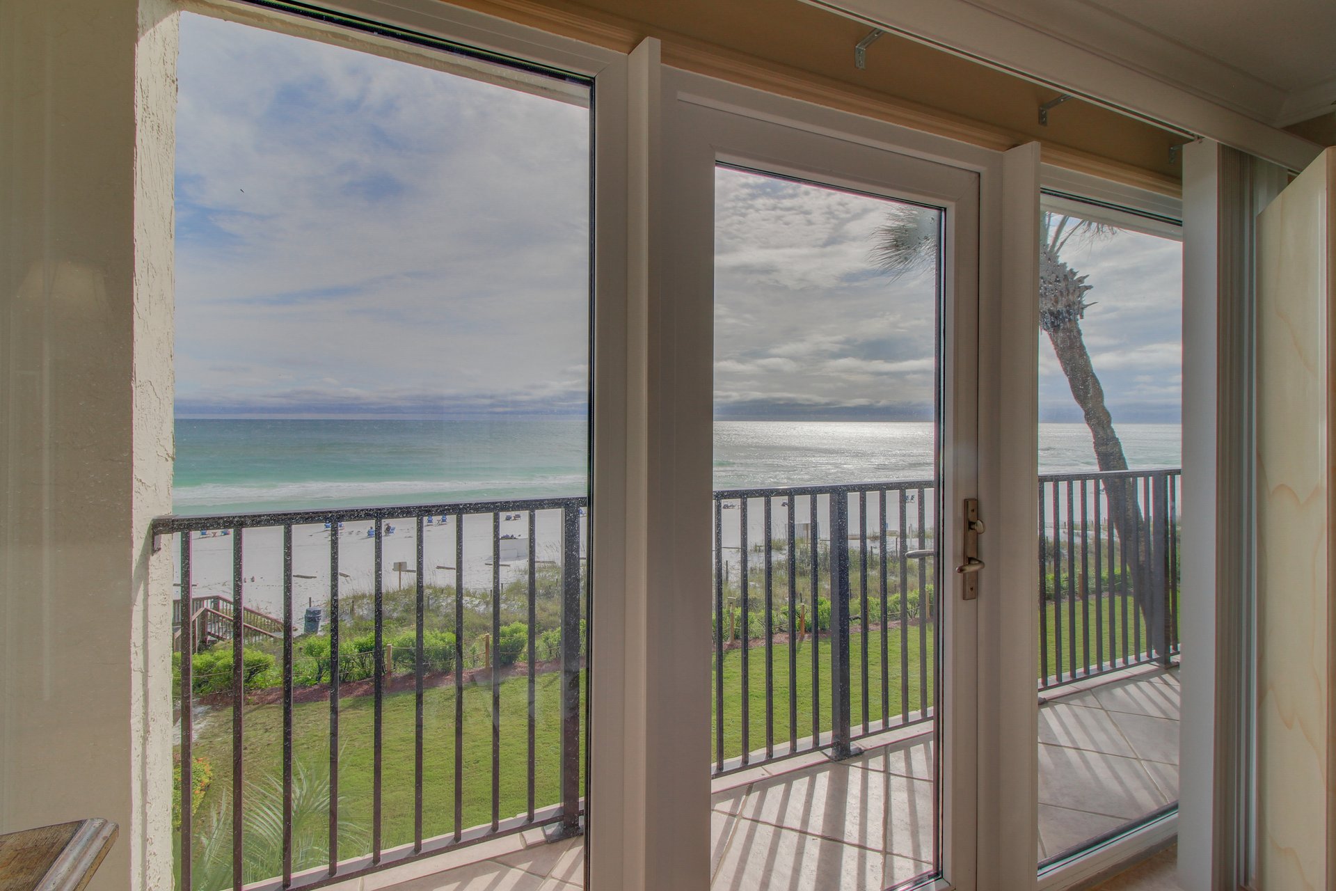 Huntington by the Sea 304 36