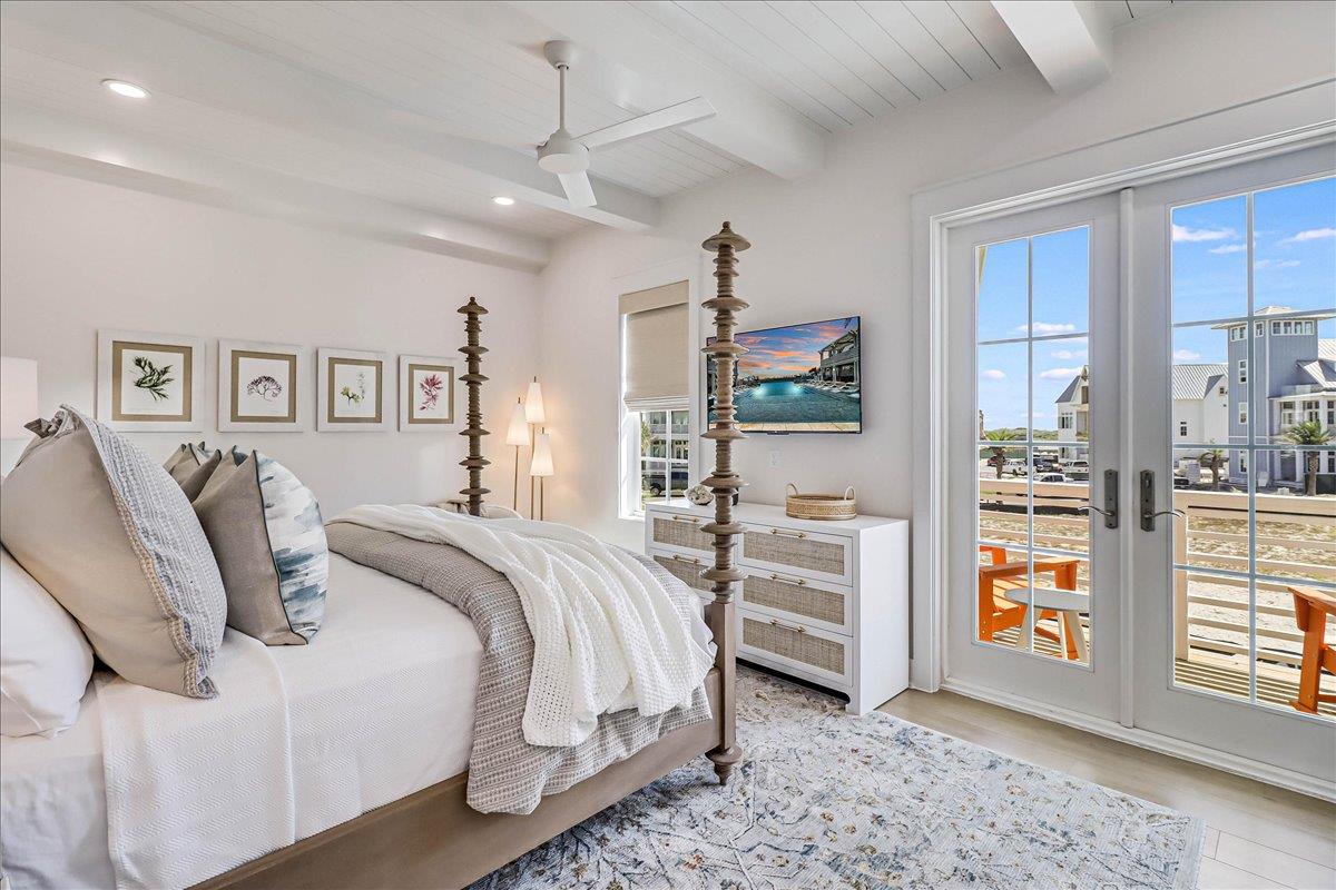 Primary King Bedroom, 2nd Floor