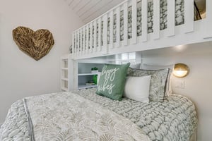 TwinQueen Suite, 2nd Floor