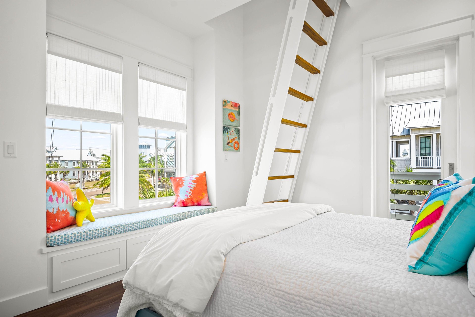 Queen Bedroom, 2nd Floor