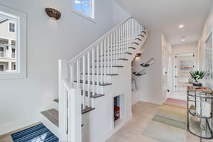 Entry  Reading Nook, 1st Floor