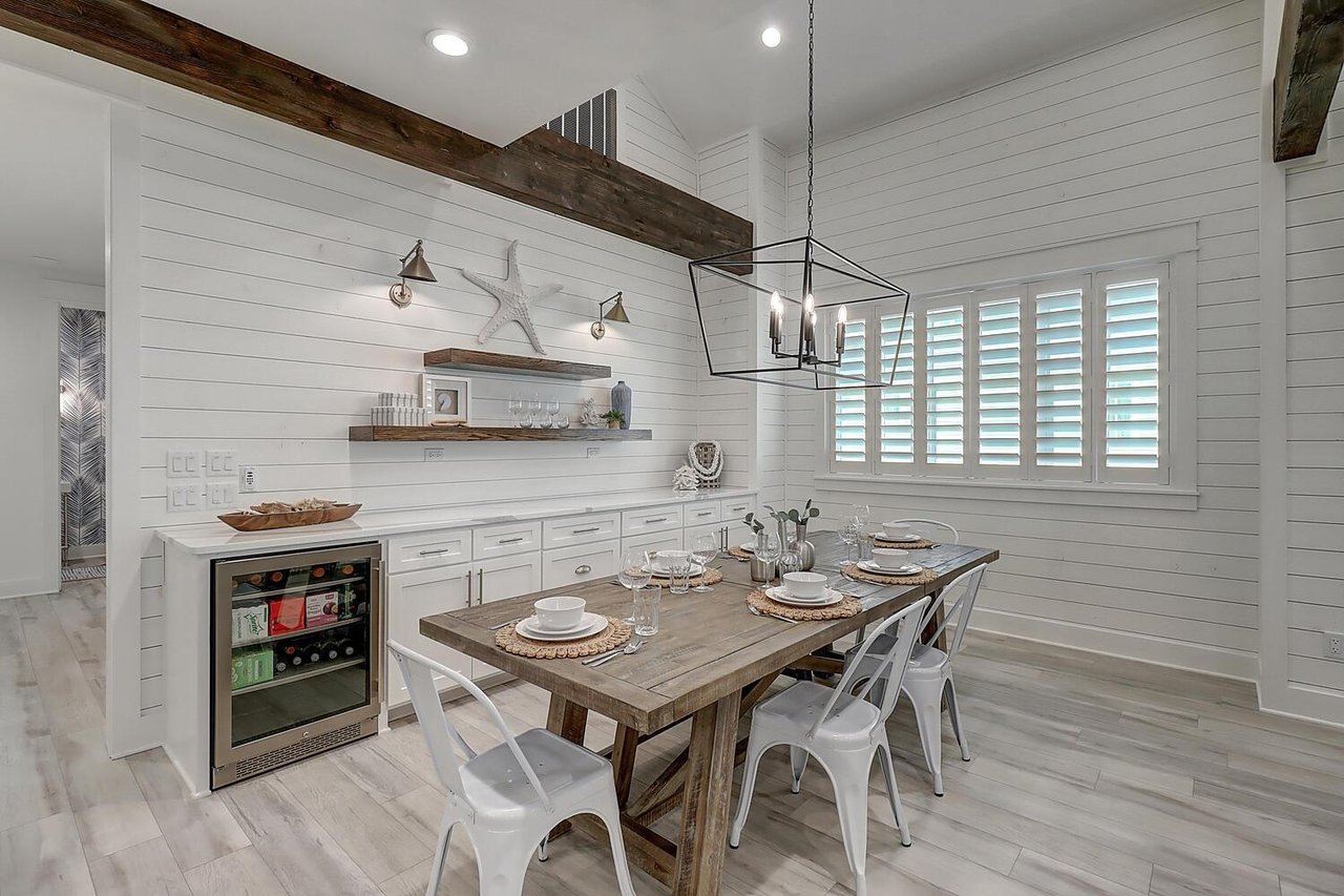 Dining Room, 2nd Floor