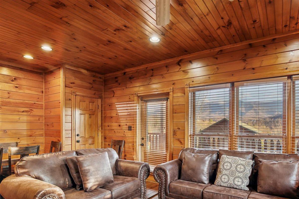 27Living Room
