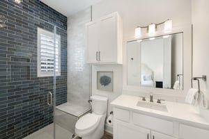 1st Queen Suite, 2nd Floor