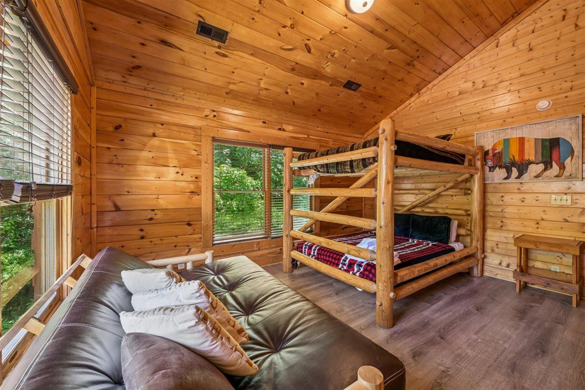 105Bedroom