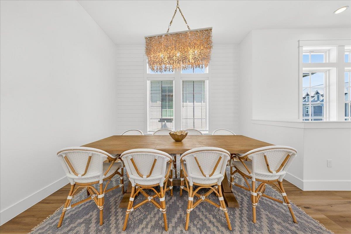 2nd Floor, Dining Area