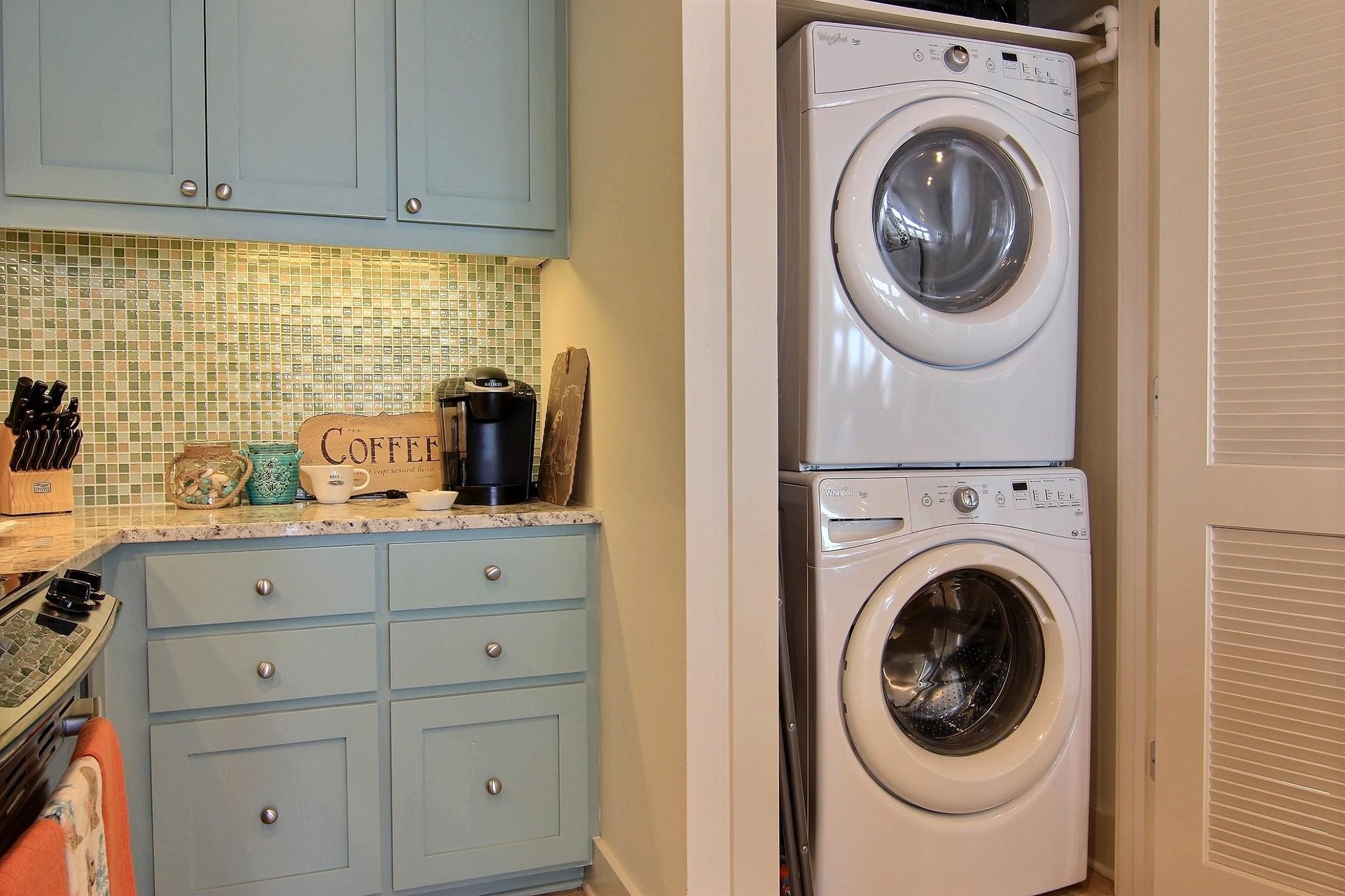 KitchenLaundry Closet