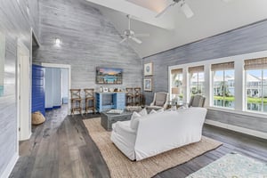 Living Area, 2nd Floor