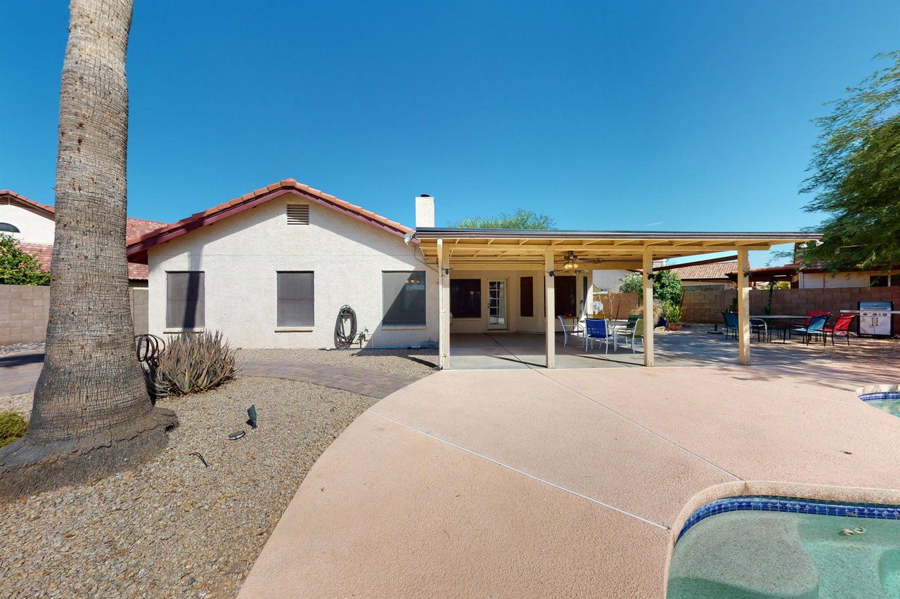 Width1280