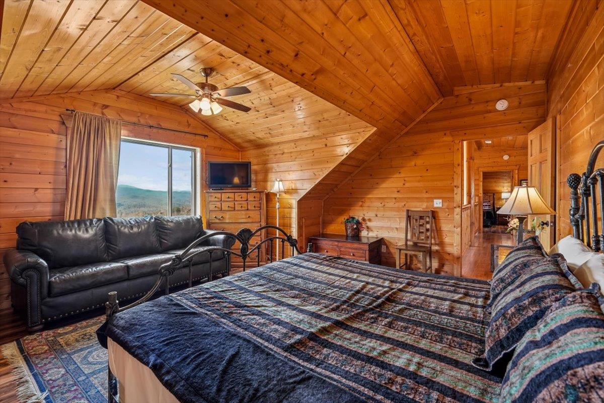 49Bedroom