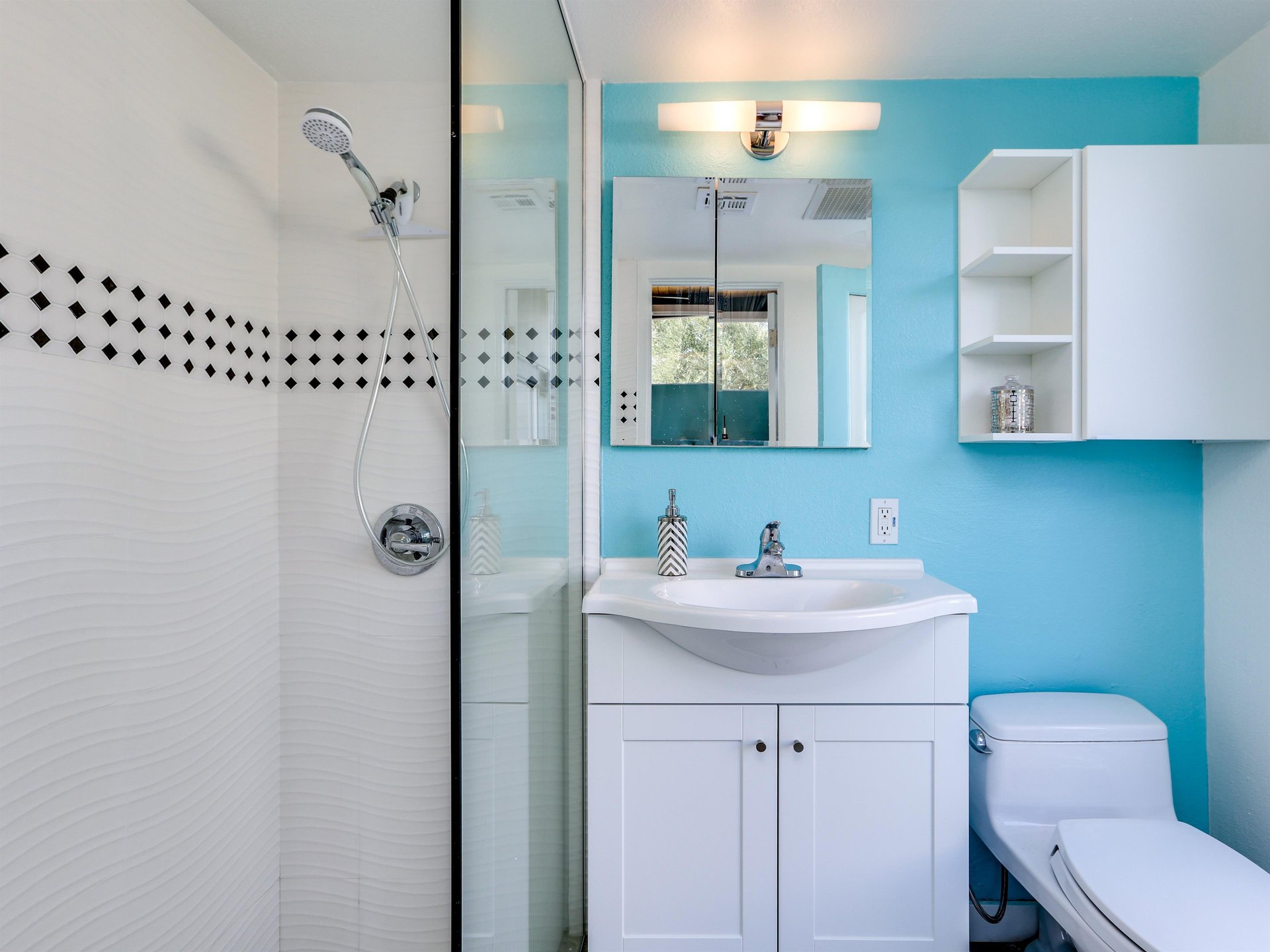 Ensuite bath