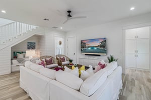 Living Area, 1st Floor