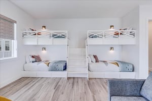 Bunk Suite, 1st Floor