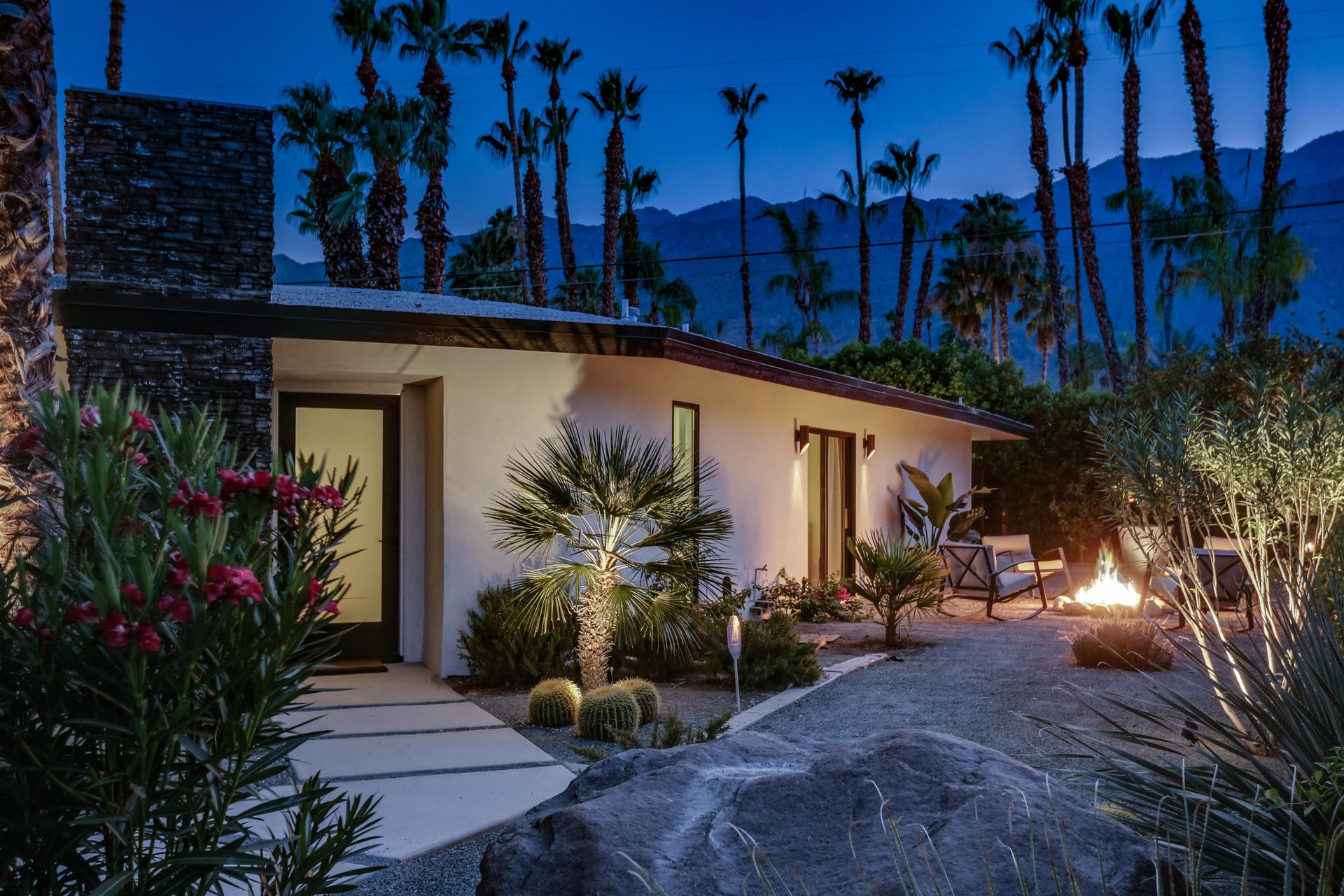 The perfect Palm Springs getaway