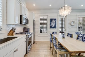 Living RoomDining Room, 1st Floor