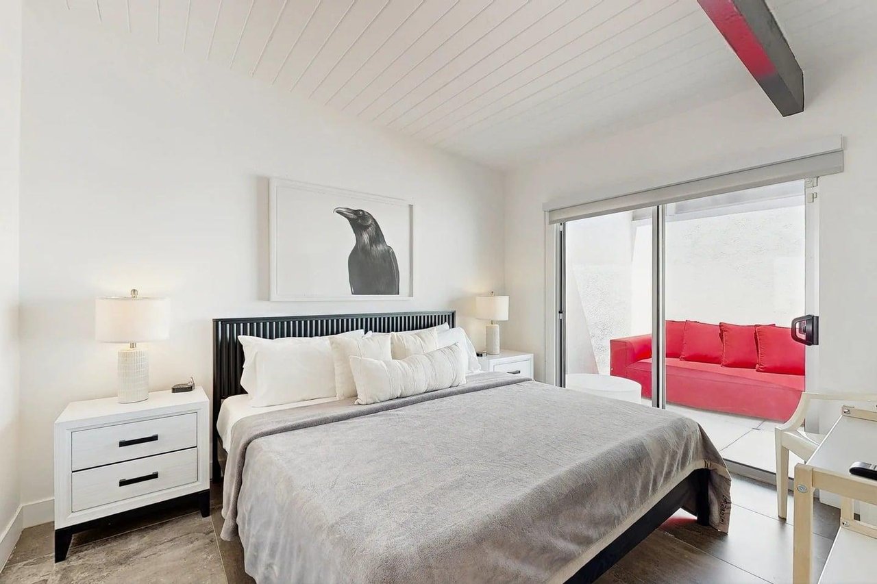 Guest bedroom with king bed