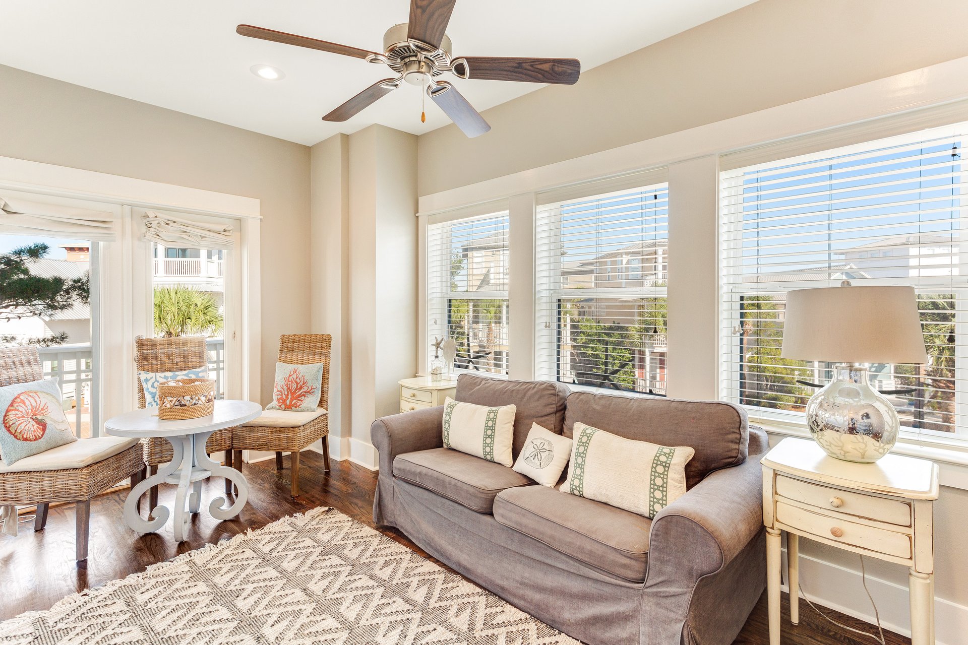 Seacrest Beach  The Lookout 28