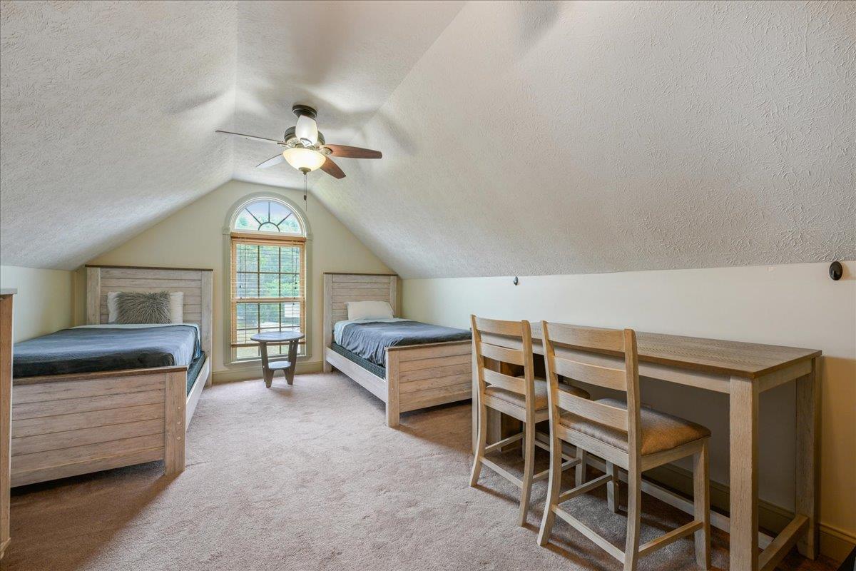 51Bedroom