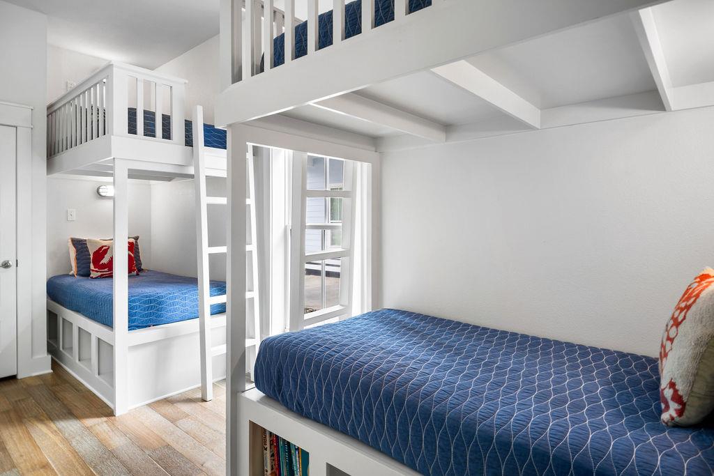 Bunk Bedroom, 1st Floor