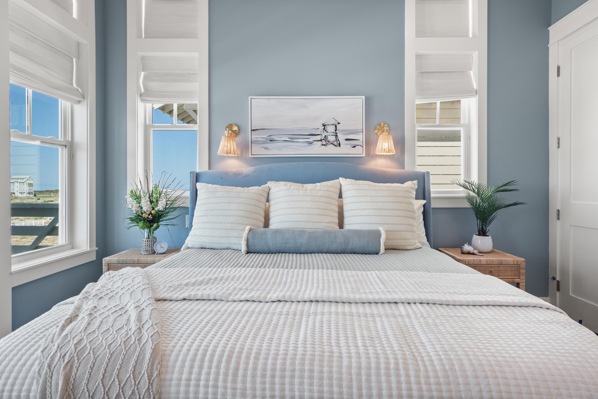 East King Bedroom with Ensuite, 2nd Floor