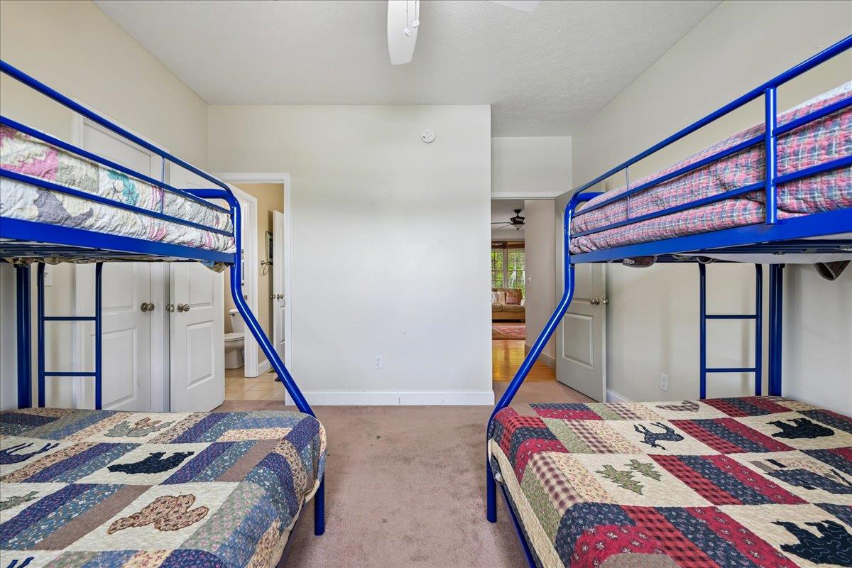 34Bedroom