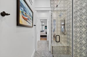 2nd King Ensuite, 2nd Floor