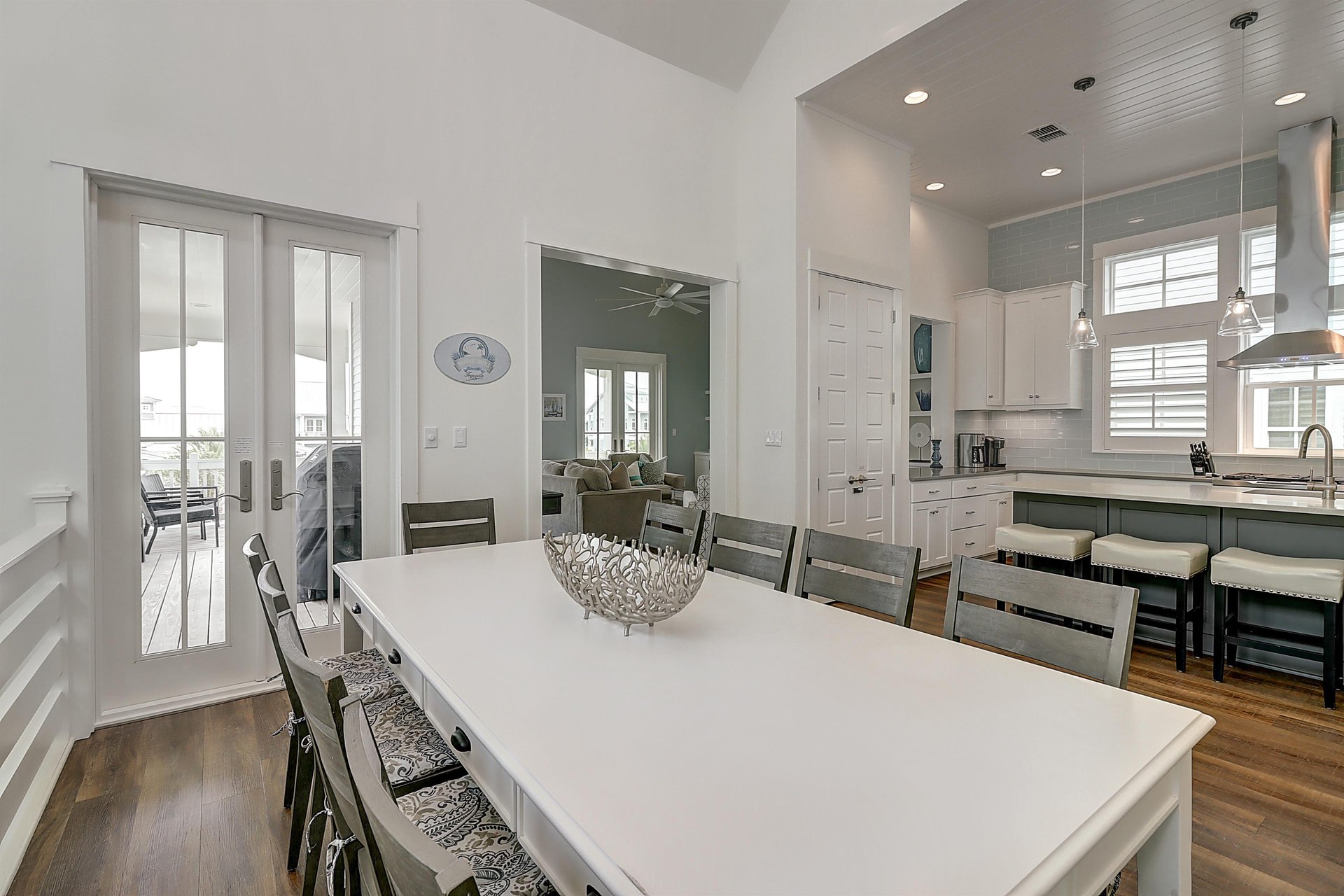 Dinning Area, 2nd Floor