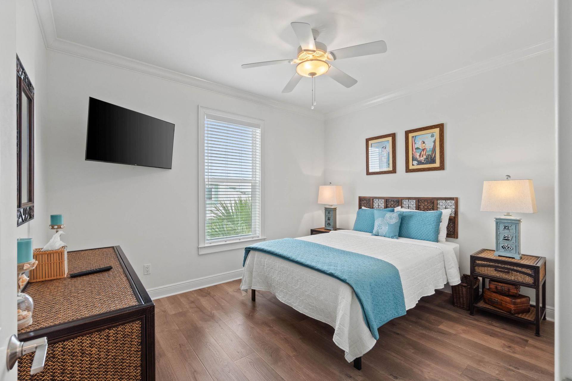 Guest Bedroom Queen 3rd Floor