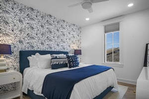 1st Floor, King Bedroom
