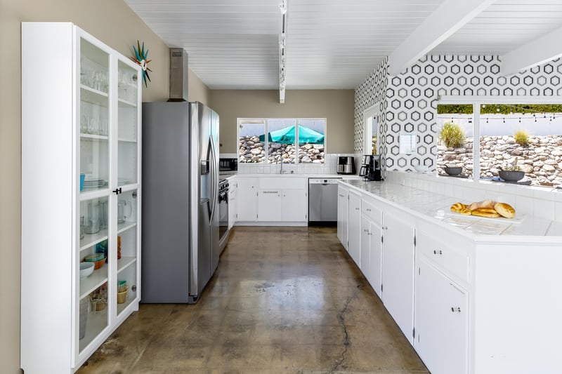 Lots of counter space