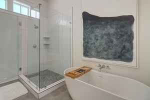 2nd Floor King Primary Suite