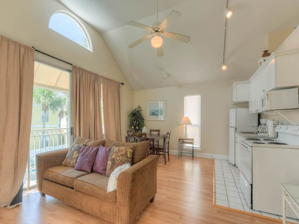 Nantucket Rainbow Cottages 15A 3