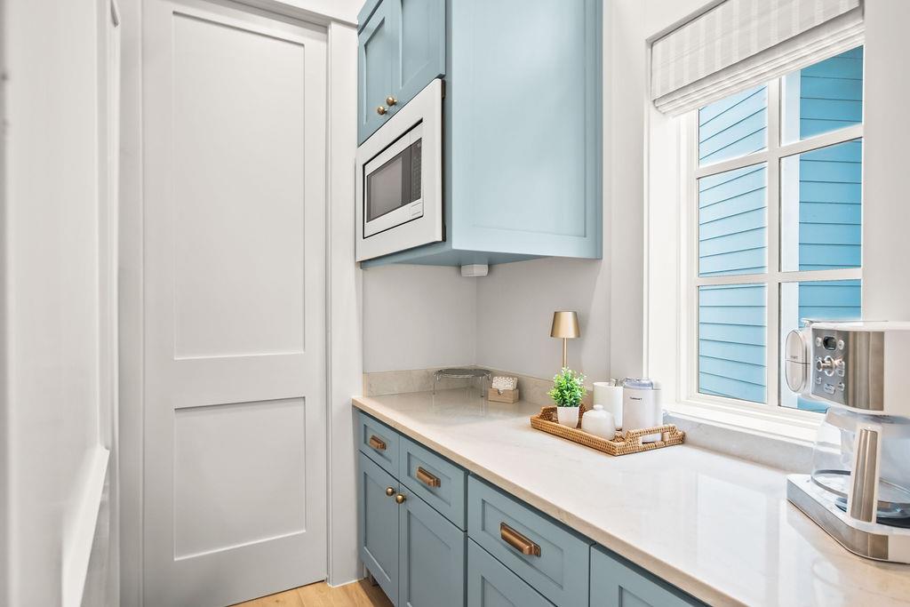 Kitchen Butler Pantry, 2nd Floor