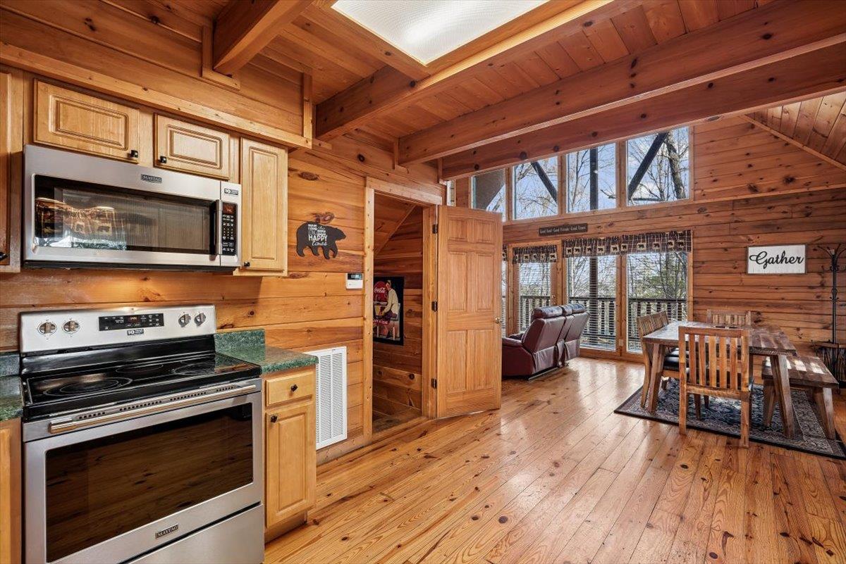 18Kitchen