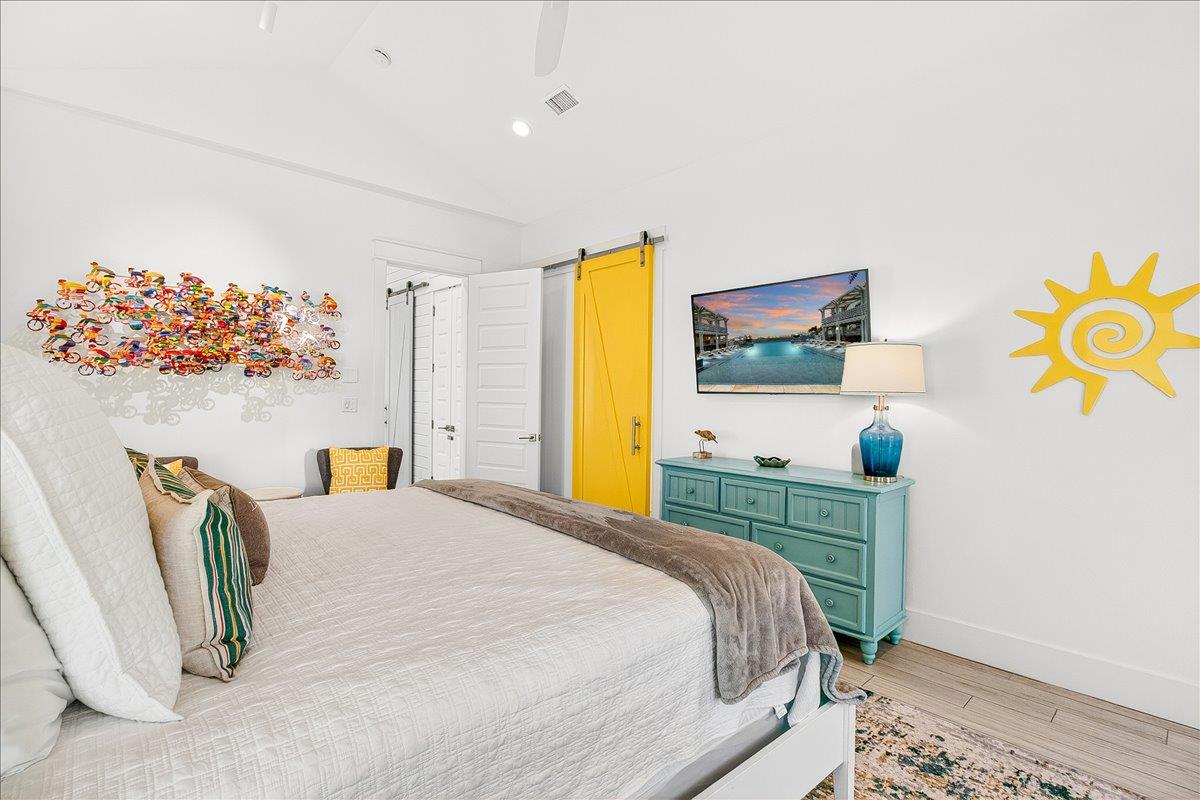 2nd Floor, Primary King Bedroom