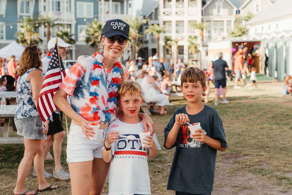 CinnamonShore4thofJulyHannahDosterPhotography4