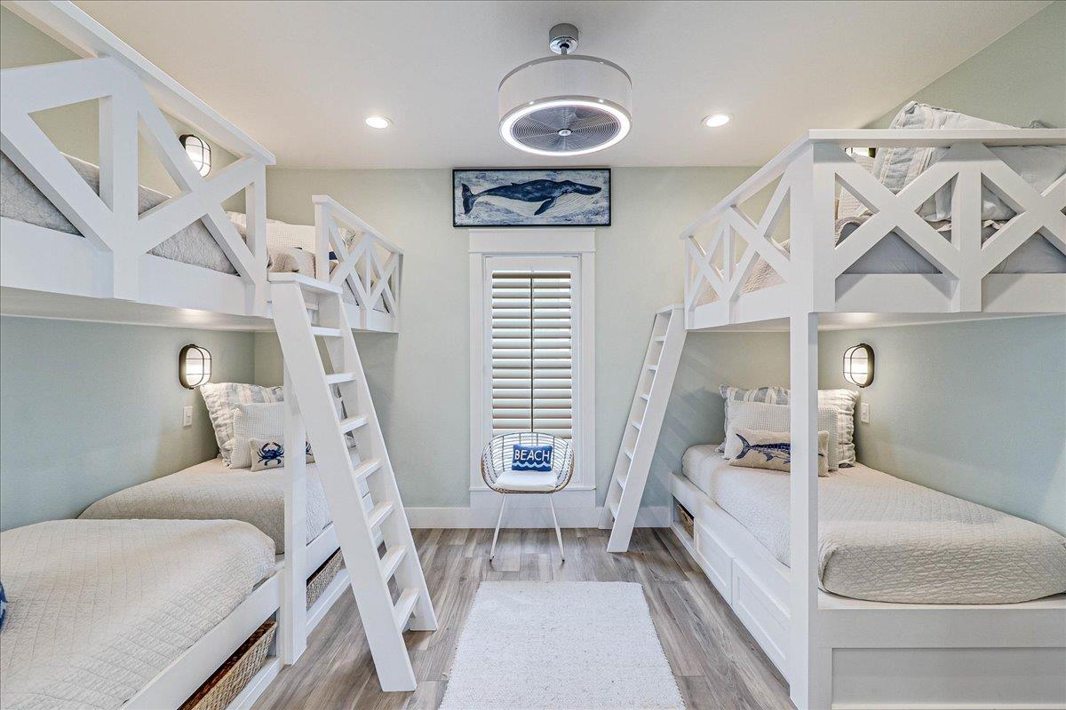 1 TwinTwin  2 Extra Short Twin Bunk Bedroom, 2nd Floor