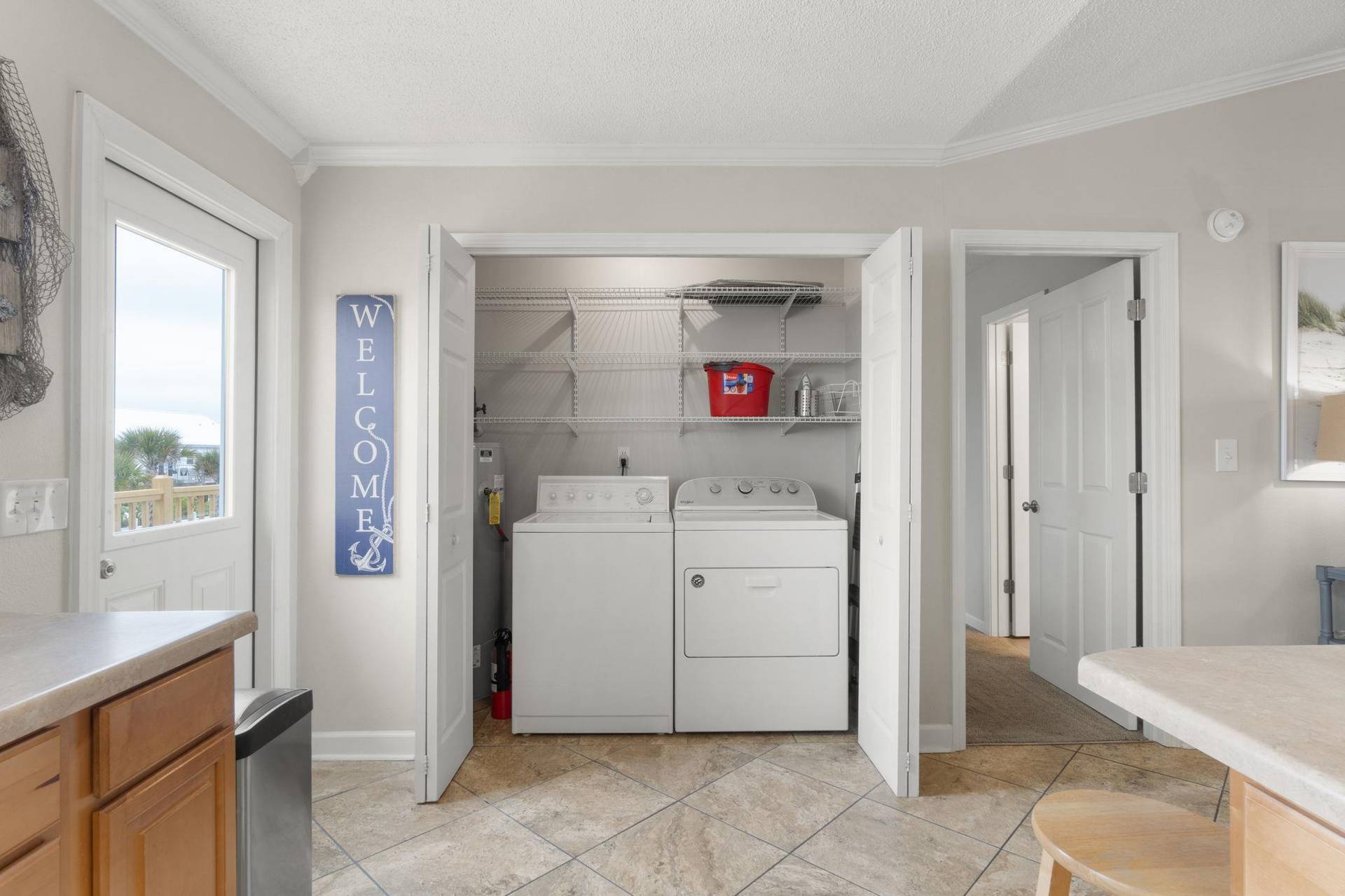 Full Size Laundry
