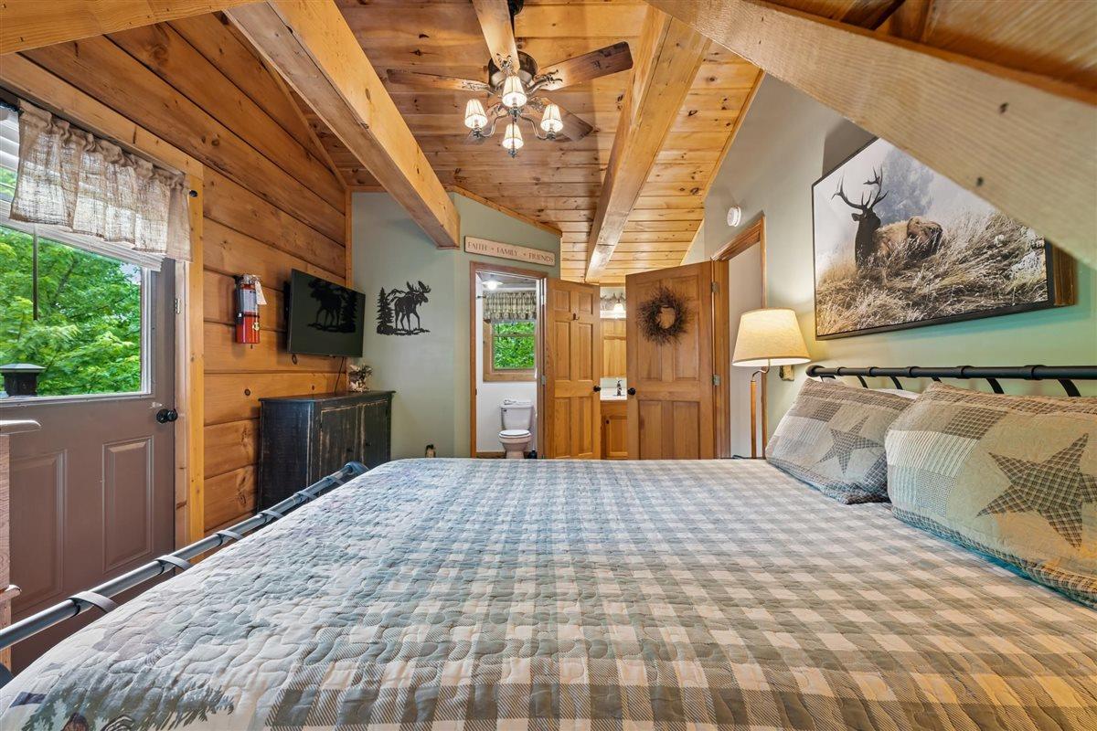 47Bedroom