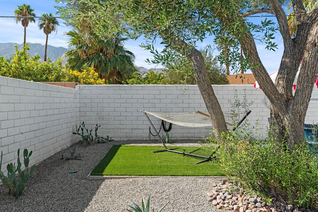 Width1280