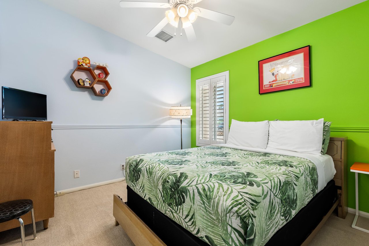 Guest bedroom