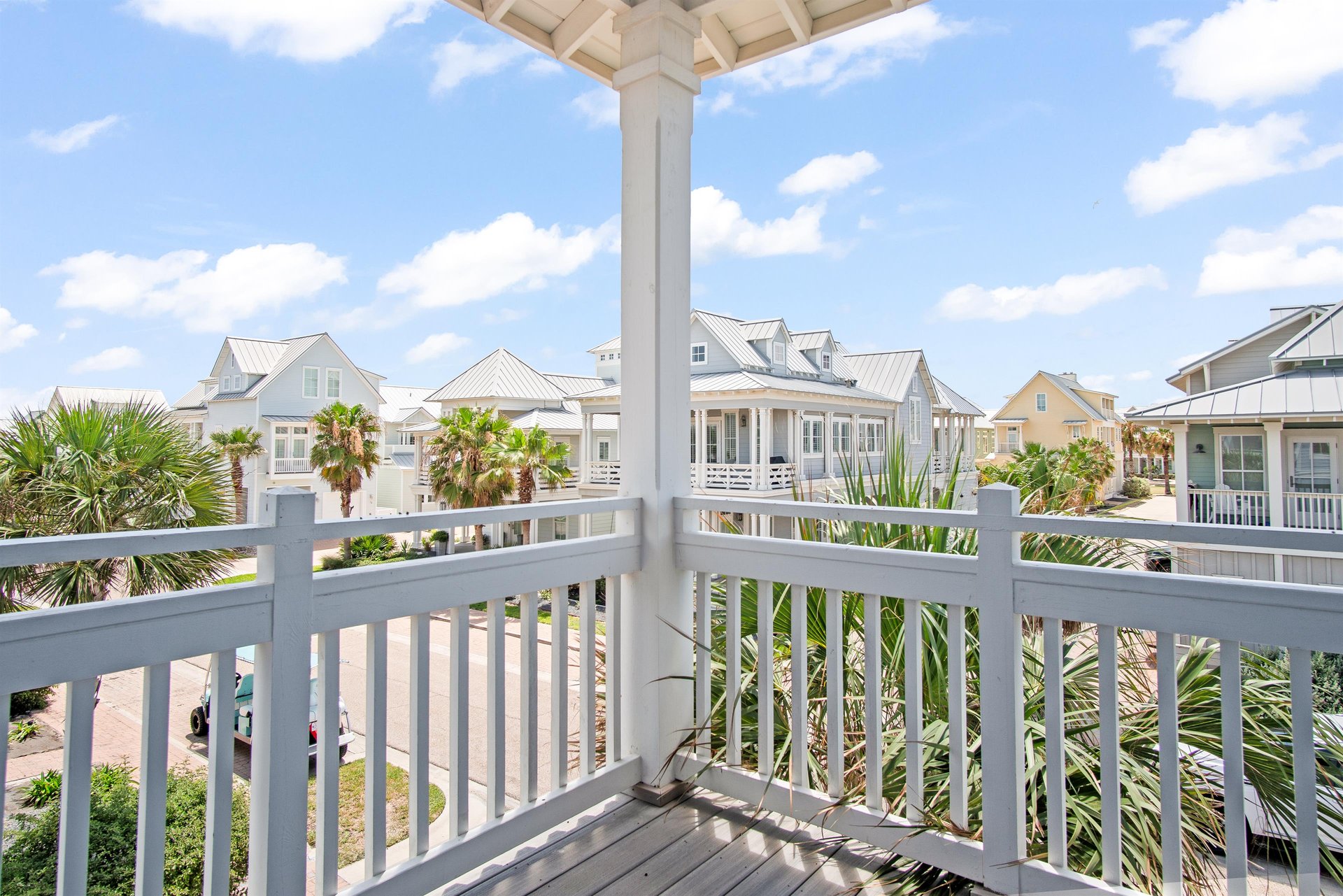 Second King Balcony, 2nd Floor
