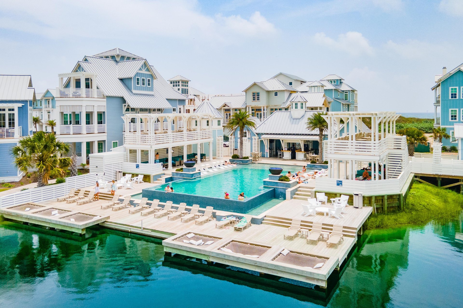 Adults Only, Cabana Pool