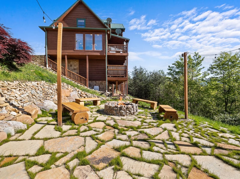 Firepit area with seating