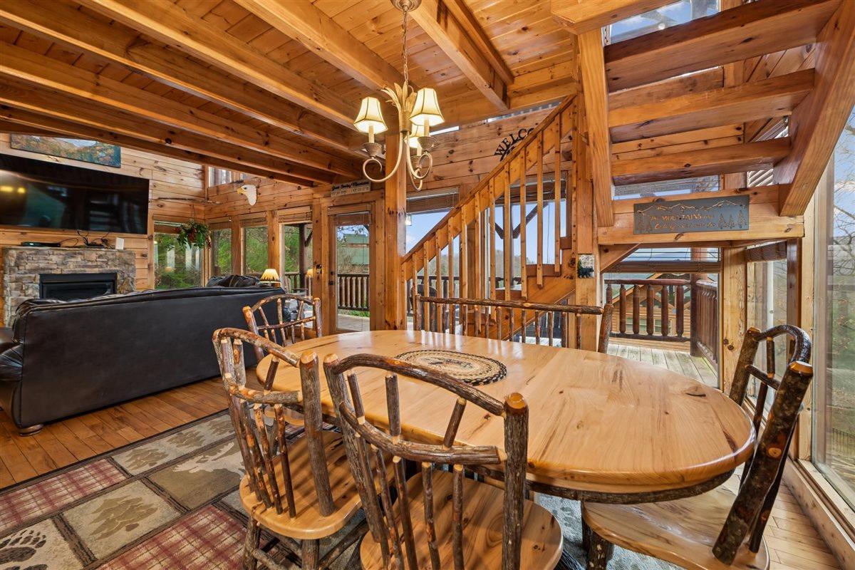 22Dining Room