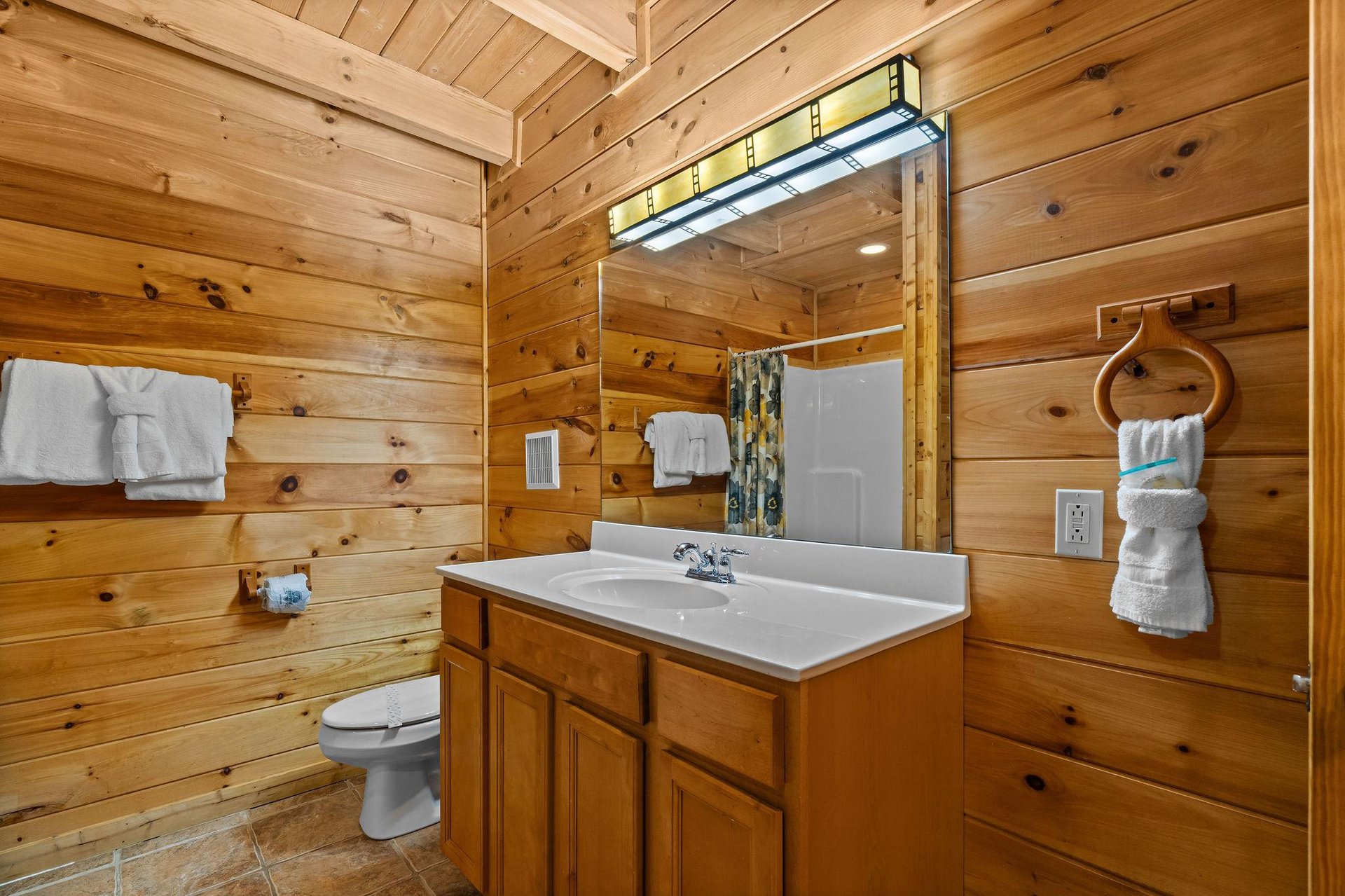 ridgetoptheatrelodge14