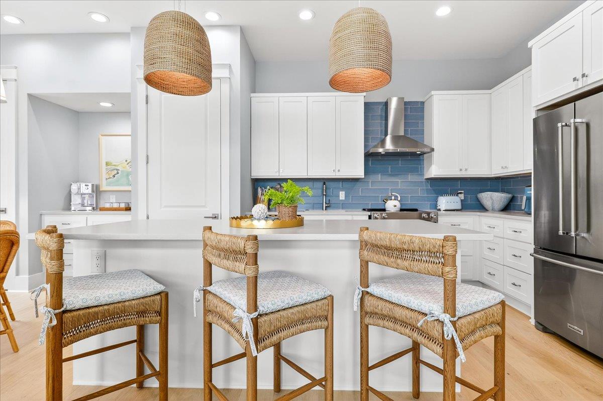 1st Floor, Kitchen
