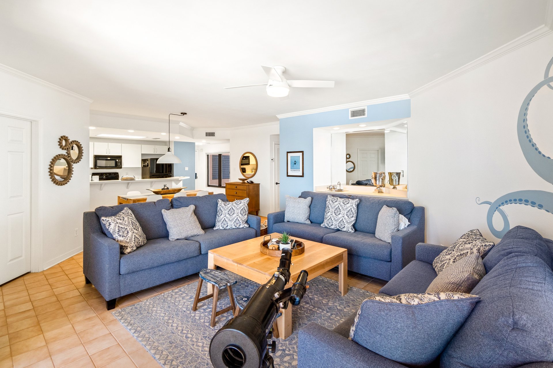 Four Seasons 701E Pier 701 East 6