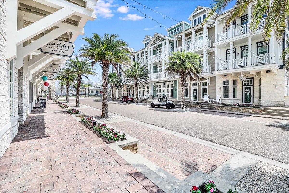 Community Shops and Restaurants, Ground Floor
